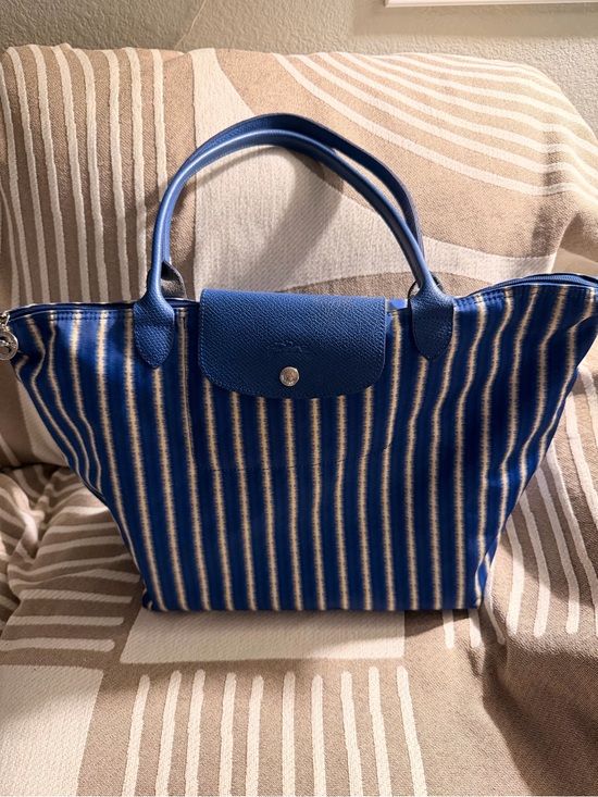 Longchamp Handbags - Longchamp Blue and Cream Vertical Stripe Tote